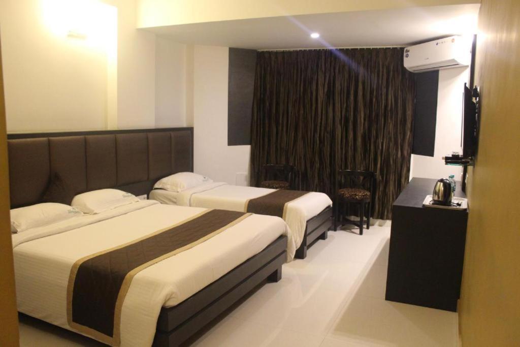 Hotel Mangalore International Exterior photo