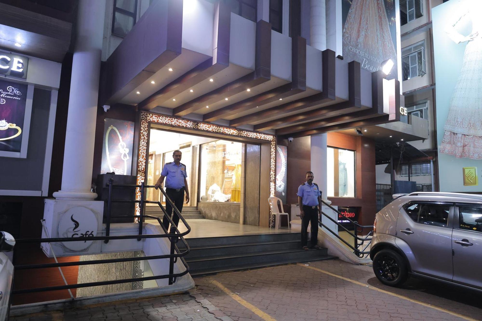 Hotel Mangalore International Exterior photo