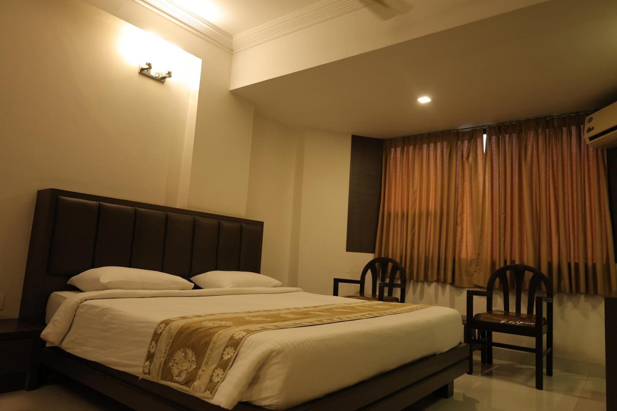 Hotel Mangalore International Exterior photo