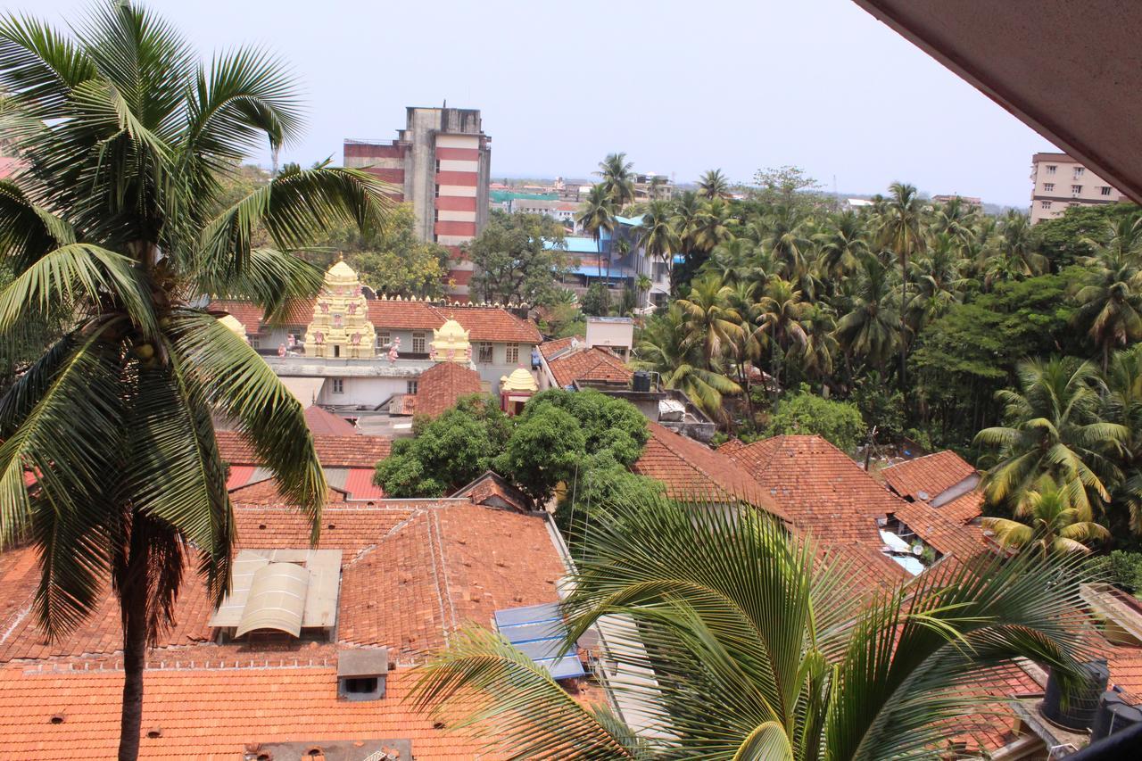 Hotel Mangalore International Exterior photo