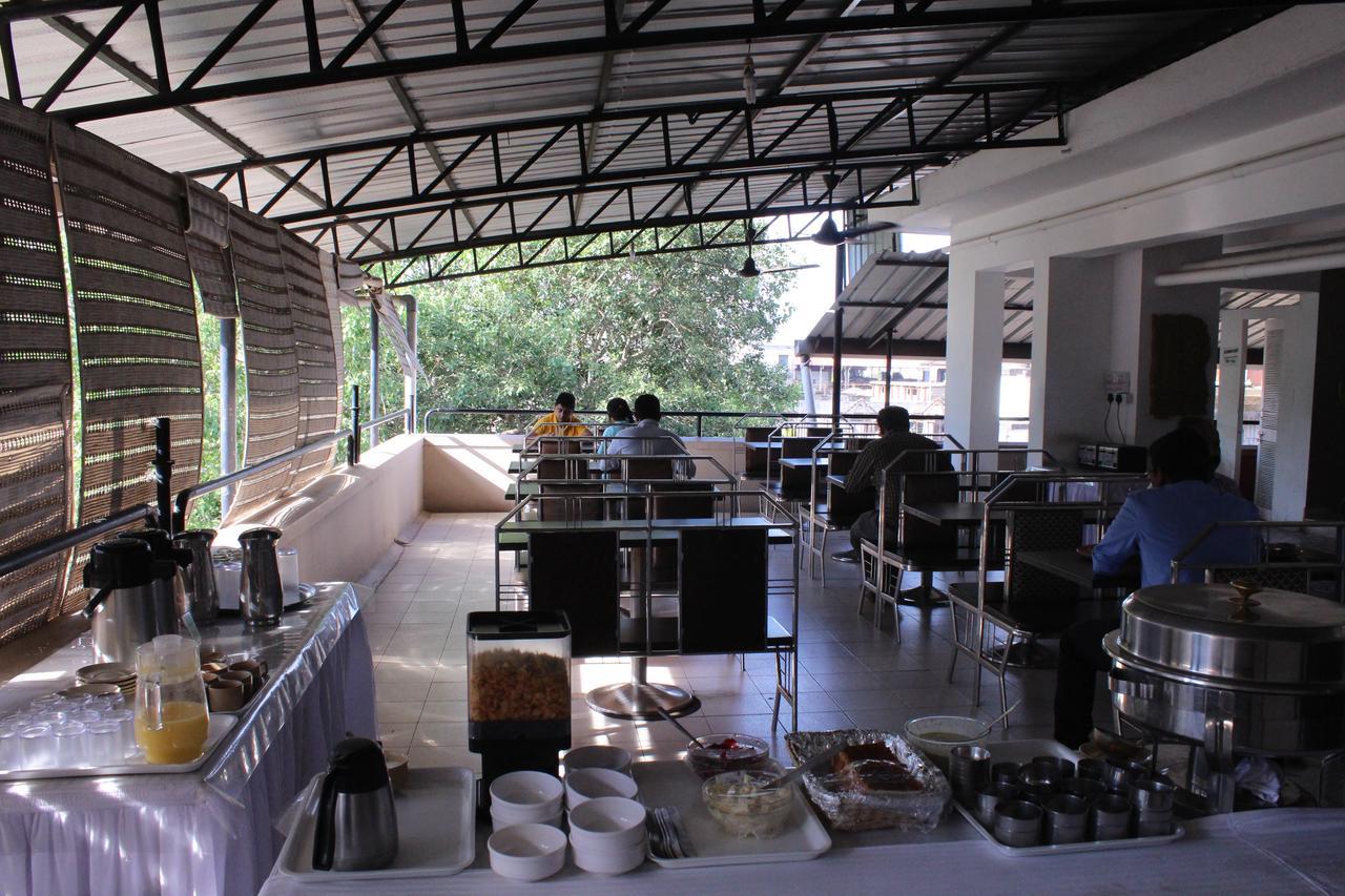 Hotel Mangalore International Exterior photo