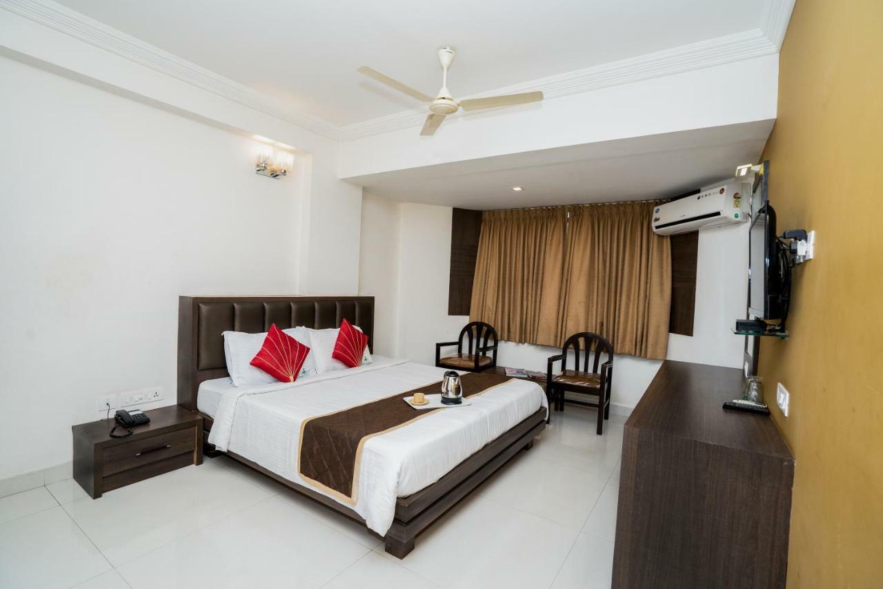 Hotel Mangalore International Exterior photo