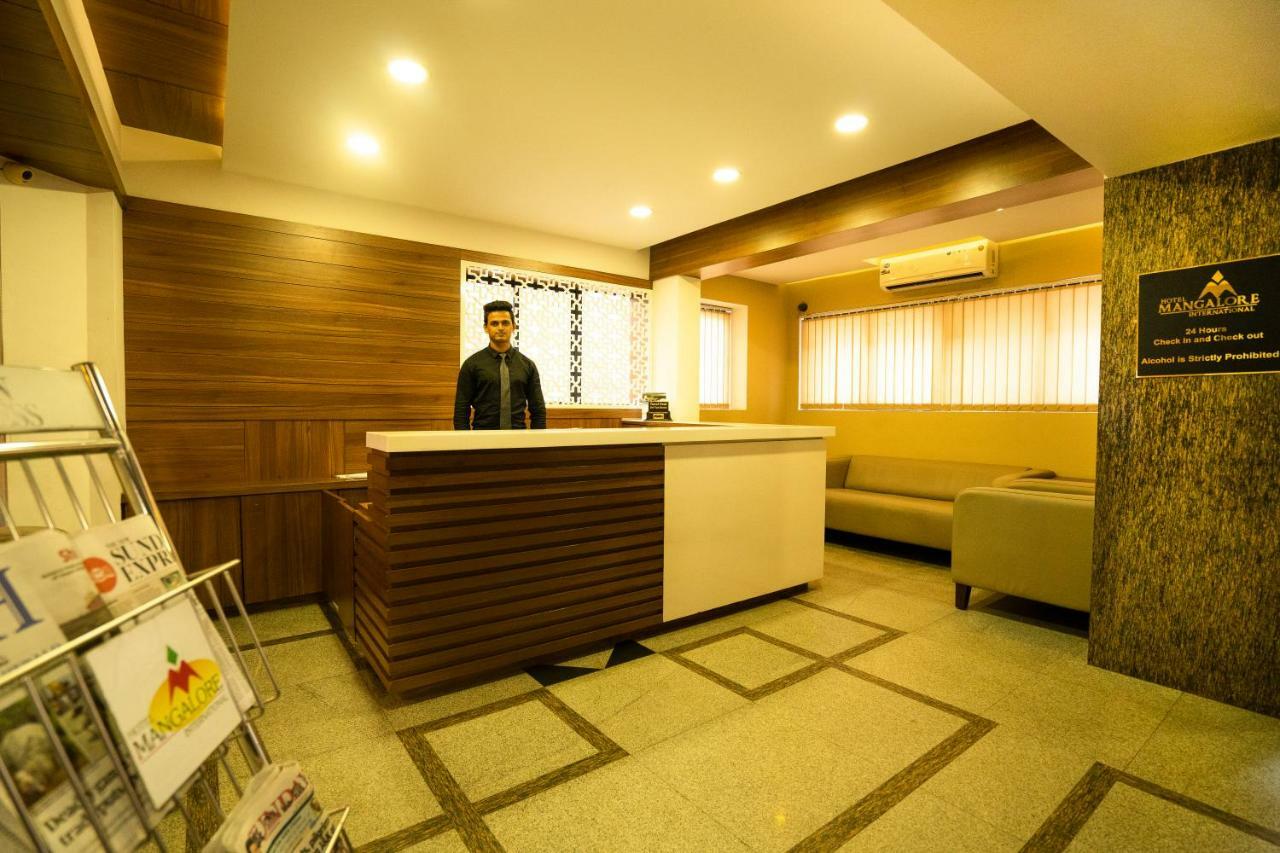 Hotel Mangalore International Exterior photo